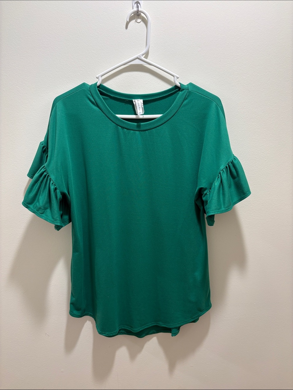 Ruffled Sleeve Crewneck Top — Emerald Green